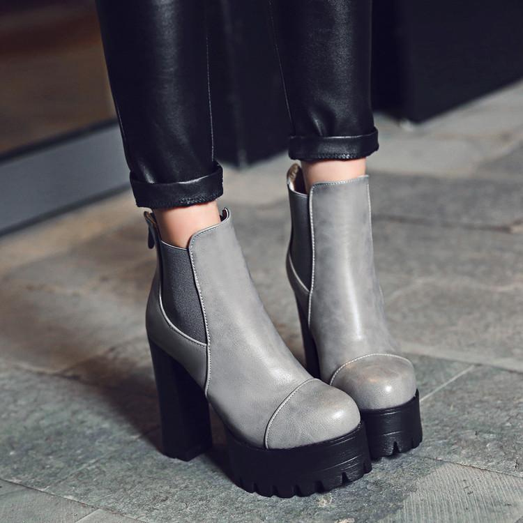 アンクルブーツ レディース ショートブーツ 秋冬 チャンキーヒール 太ヒール 12cmヒール 厚底 ラウンドトゥ エレガント 上品 欧米風 バックジップ ファスナー 合成皮革 裏起毛 ゴム底 通勤 普段使い 合わせやすい ブラック グレー レッド