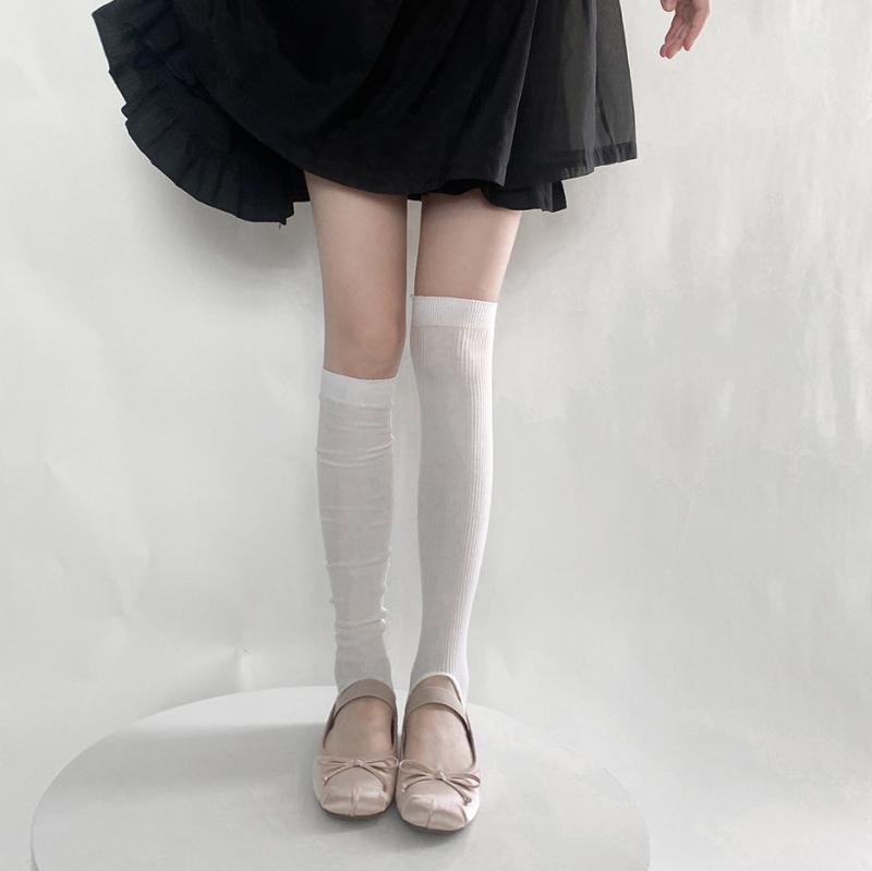 レッグウォーマー レディース 女性用 フットストラップ付き オーバーニー丈 ロング丈 ソックスカバー クシュクシュ 薄手ニット 綿混 通気性 吸汗 摩擦防止 無地 春夏秋 UV対策 韓国ファッション