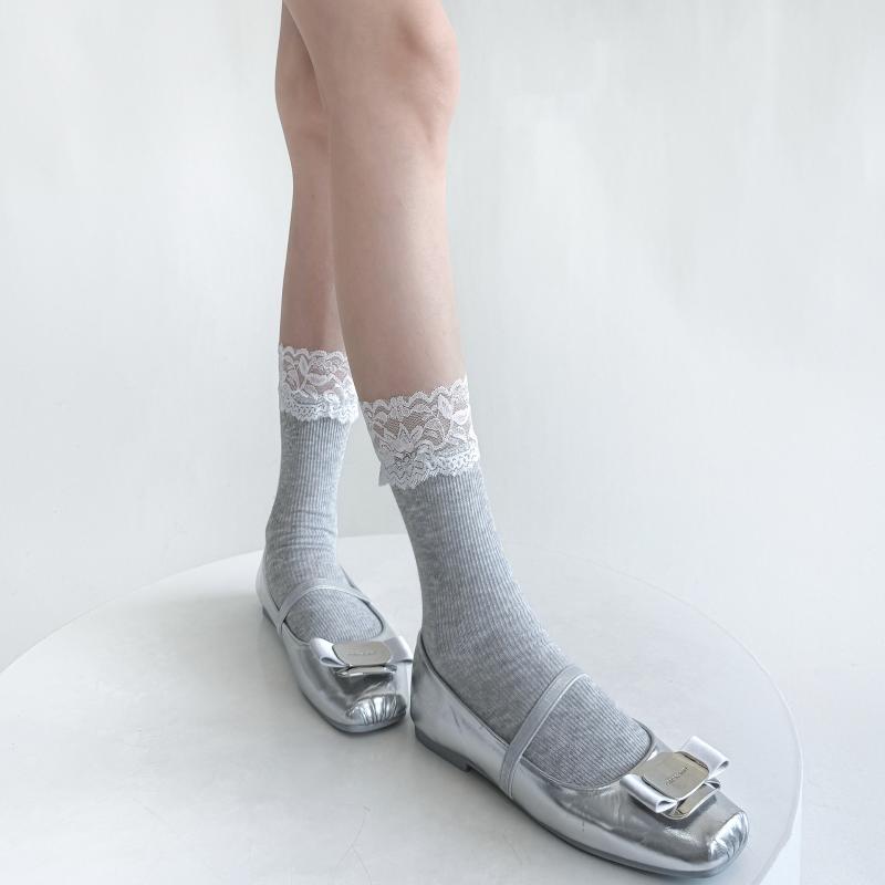 ソックス レディース 女性用 ミドル丈 クルー丈 綿 コットン 薄手 無地 レースフリル くしゅくしゅ 春夏秋 シンプル カジュアル 普段使い 吸汗速乾 摩擦防止 白 ホワイト パステルカラー