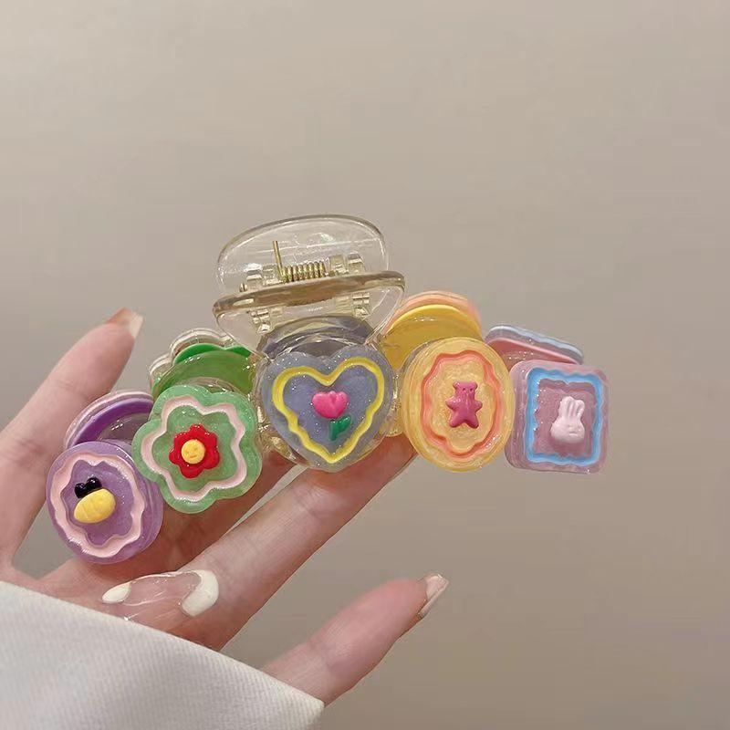 ヘアクリップ キッズ 女の子 子供 かわいい キャラクター アクリル バンスクリップ シャーククリップ ..