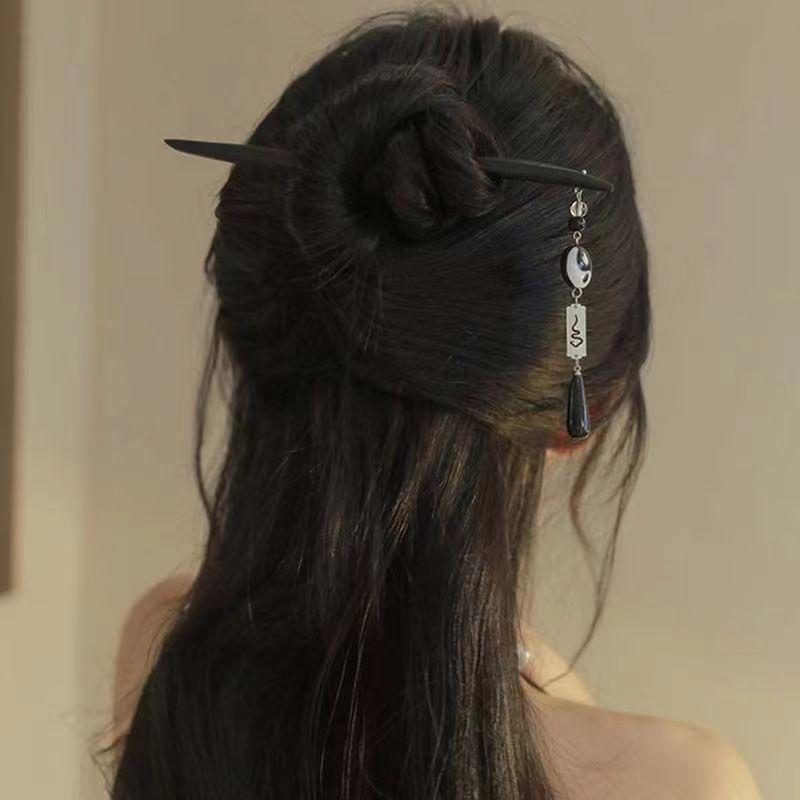 髪飾り レディース 女性用 簪 木製 ネオチャイニーズ 太極 陰陽 タッセル 古風 チャイナドレス 漢服 和..