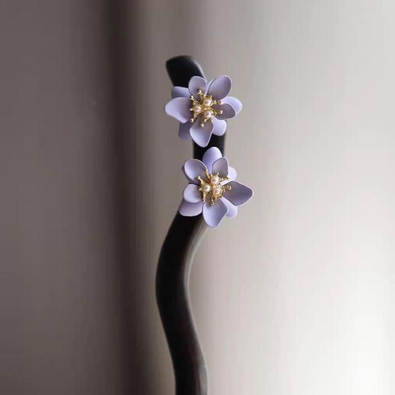 かんざし レディース 新中華風 古風 レトロ 高級感 木製 サンダルウッド 髪飾り ヘアスティック まとめ髪 ヘアアクセサリー 結婚式 パーティー 和装 浴衣 春夏