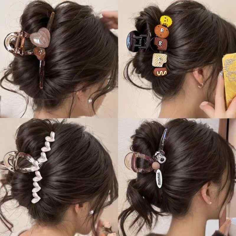 ・素材: プラスチック/樹脂・種類: ヘアクリップ・カラー展開: 7つのハート ピンク, ダブルハート, カートゥーンドッグ, クッキーマン・モチーフ: ハート・スタイル: シンプル, ファッション通勤・カテゴリ: ヘアアクセサリー・対象:...