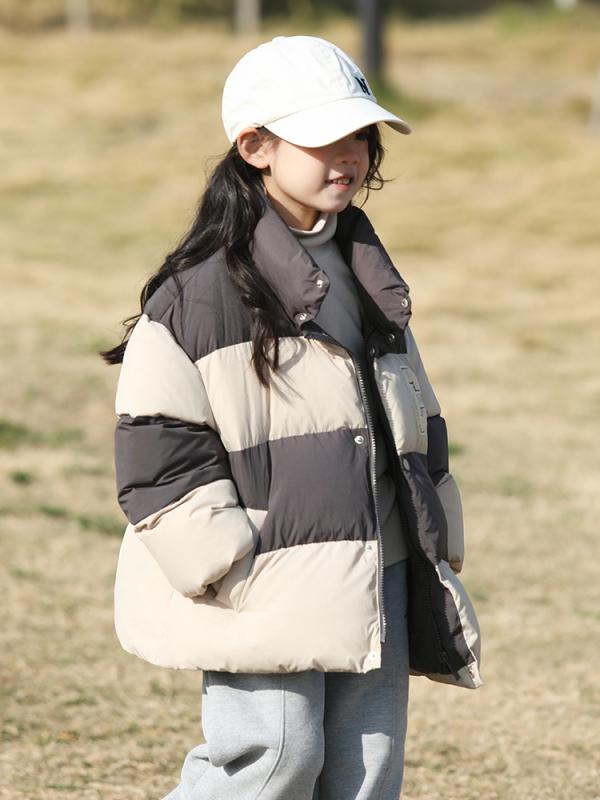 乐天商城 - ダウンジャケット キッズ 男の子 女の子 ショート丈 厚手 冬用 防寒 暖かい 親子コーデ フードなし ホワイトダックダウン ナイロン ジップアップ 無地 韓国風 通学 お出かけ