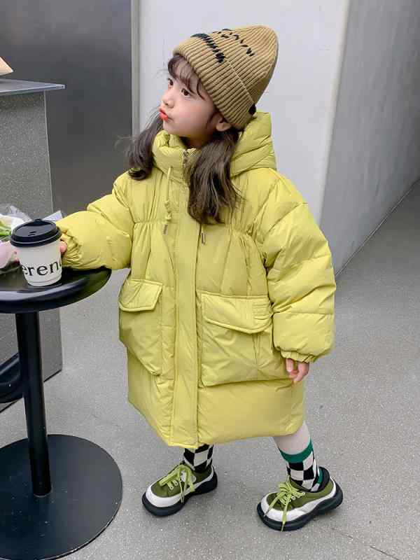 ダウンジャケット 女の子 ガールズ キッズ 子供服 90%白ダックダウン 防寒 防風 保温性 暖か アウター コート ロング丈 ミドル丈 フード付き ゆったり 秋冬 冬物 普段使い 通学 おしゃれ かわいい グリーン ピンク(4)