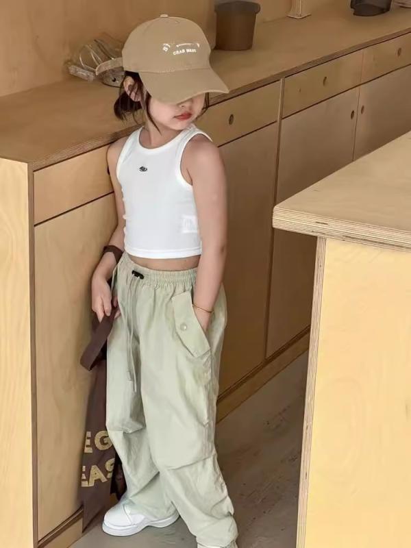 パンツ 女の子 キッズ ジュニア 春夏 薄手 速乾 ドライ ゆったり ルーズ カーゴ 長ズボン 綿混 コット..