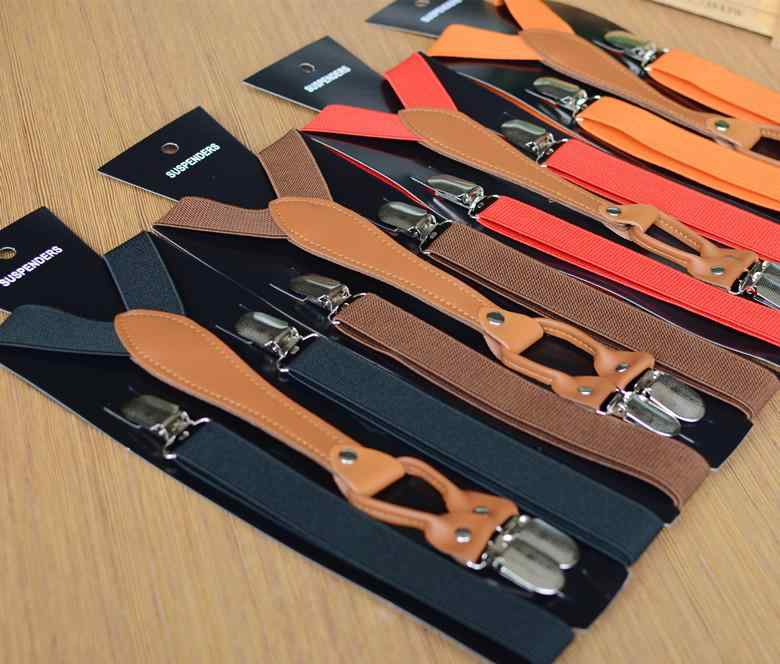 サスペンダー 男女兼用 大人用 ユニセックス 4クリップ 強力 ゴム 伸縮性 サイズ調整可能 パッド付きクリップ X型 ずり落ち防止 ホールド力抜群 ビジネス カジュアル 普段使い