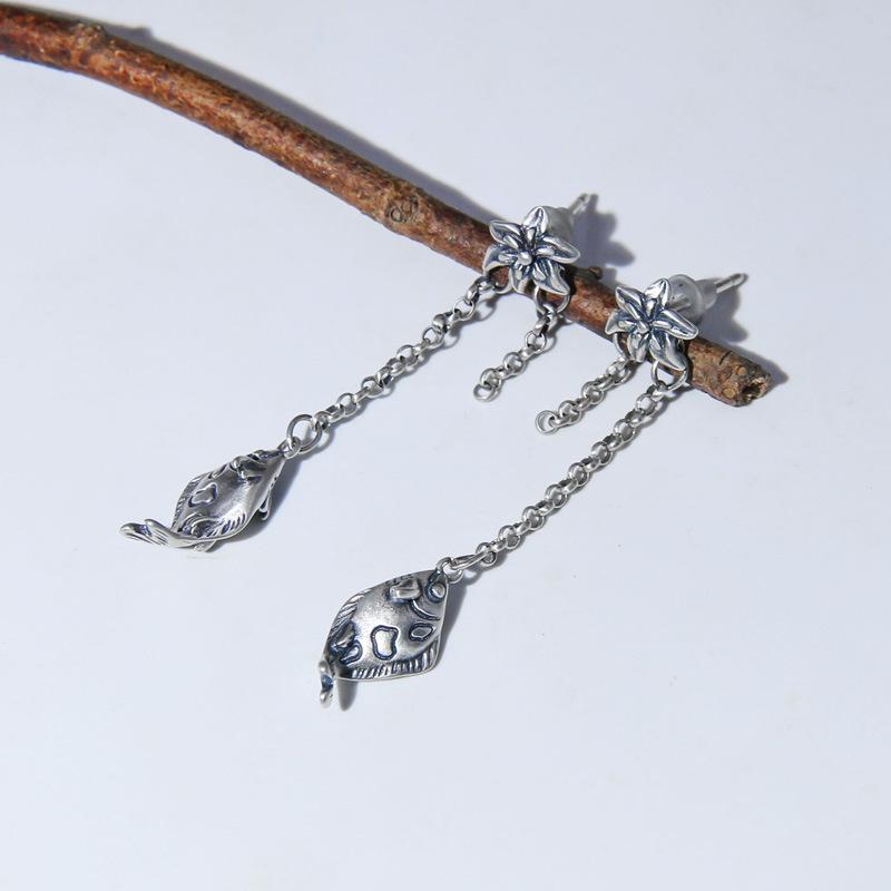 ピアス レディース 925シルバー ハンドメイド ロング 揺れる タッセル エスニック レトロ マット 魚モ..