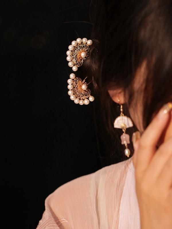 楽天way-ugoかんざし レディース 中国風 宋代風 宮廷風 漢服 髪飾り チャイナドレス 和装 シンプル モダン 上品 気品 クラシック ヘアアクセサリー 簪 ヘアスティック 合金