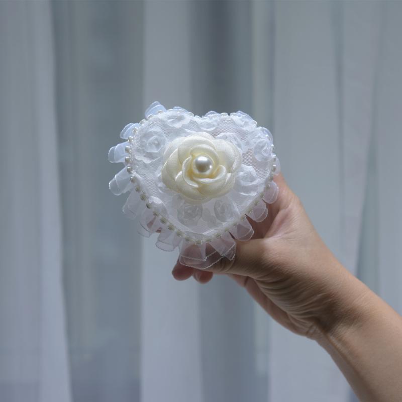 ジュエリーボックス ウェディング 結婚指輪ケース プロポーズ ハート型 パール フラワー レース ピアス..