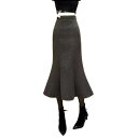 スカート レディース エレガント 上品 マーメイドライン バックスリット ハイウエスト ミモレ丈 タイトスカート キラキラ 光沢感 着痩せ スタイルアップ 通勤 オフィス 冬 ブラック グレー ポリエステル