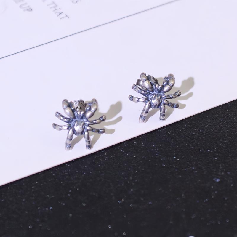 ピアス S925純銀 シルバー925 アンティークシルバー クモ スパイダー 昆虫モチーフ レトロ 個性的 クリエイティブ 韓国ファッション 精巧 高級感 デイリーユース カジュアル オールシーズン(x2)