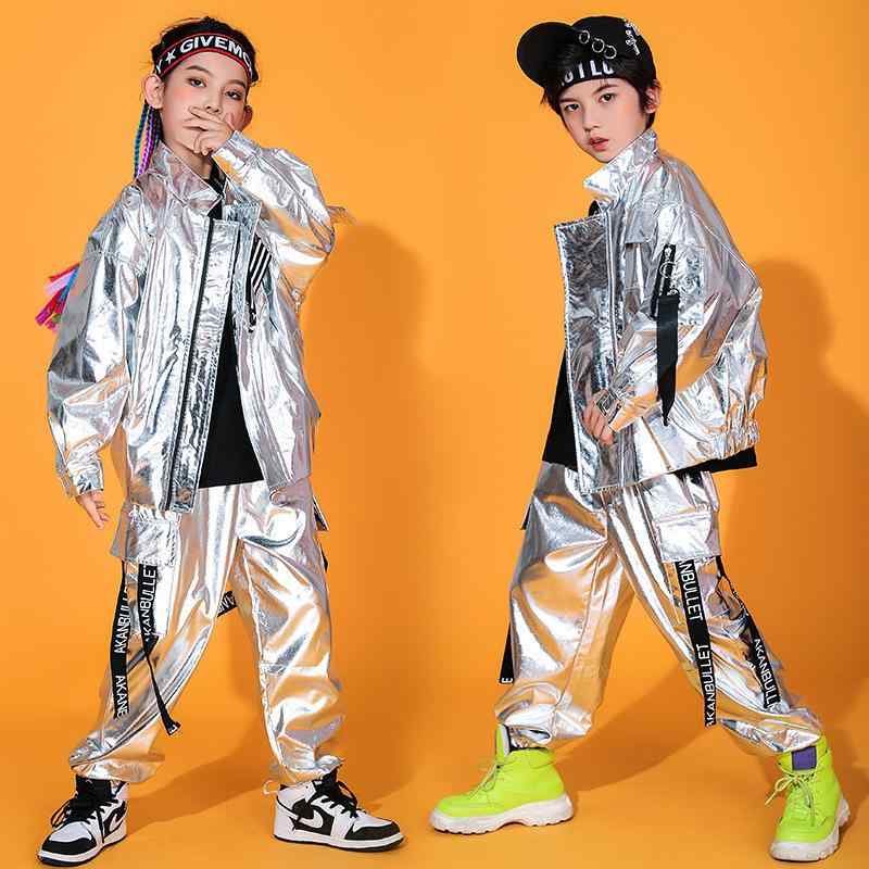 キッズ 男女兼用 ストリートダンス ヒップホップ ダンス衣装 個性的 クール 光沢 シルバー PUレザー ジャケット パンツ 上下セット 発表会 ステージ パフォーマンス ファッションショー ドラム イベント 春秋