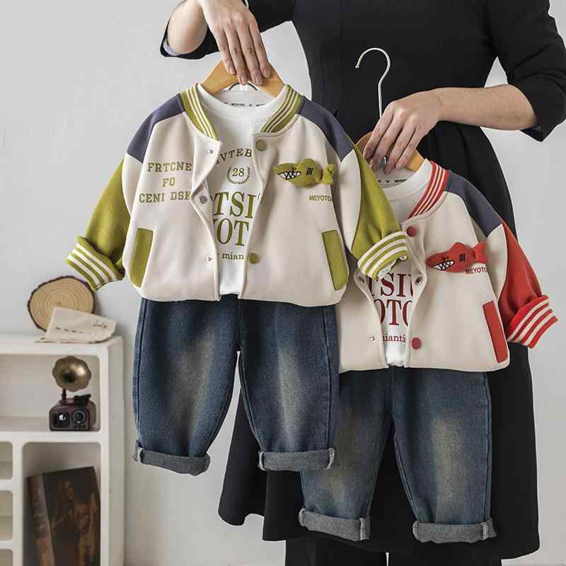 ベビー 男の子 セットアップ 春秋 上下セット 配色切り替え 立体キャラクター ベースボールウェア 3点..