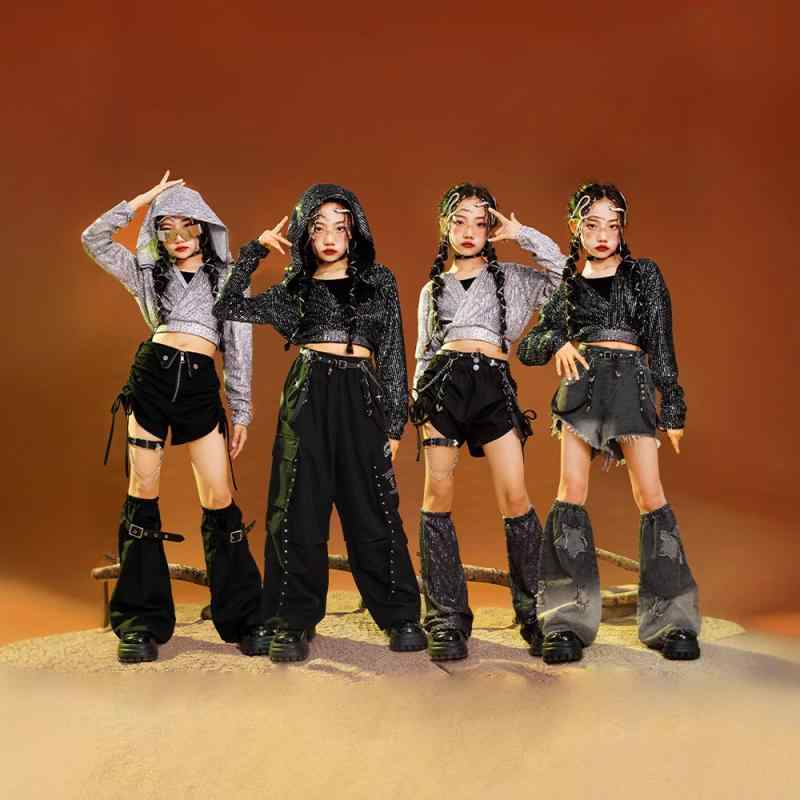 ダンス衣装 キッズ 女の子 ジャズダンス ヒップホップ ストリートウェア スパンコール キラキラ 近未来サイバー風 派手 目立つ セットアップ 発表会 イベント ステージ衣装 ポリエステル