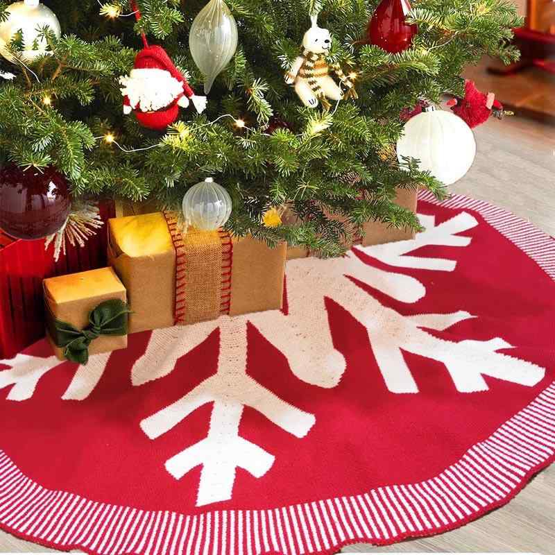 クリスマスツリースカート ニット ウール アクリル 雪の結晶 クリスマス デコレーション 足元カバー おしゃれ かわいい 温かい インテリア 飾り 雰囲気作り アイテム