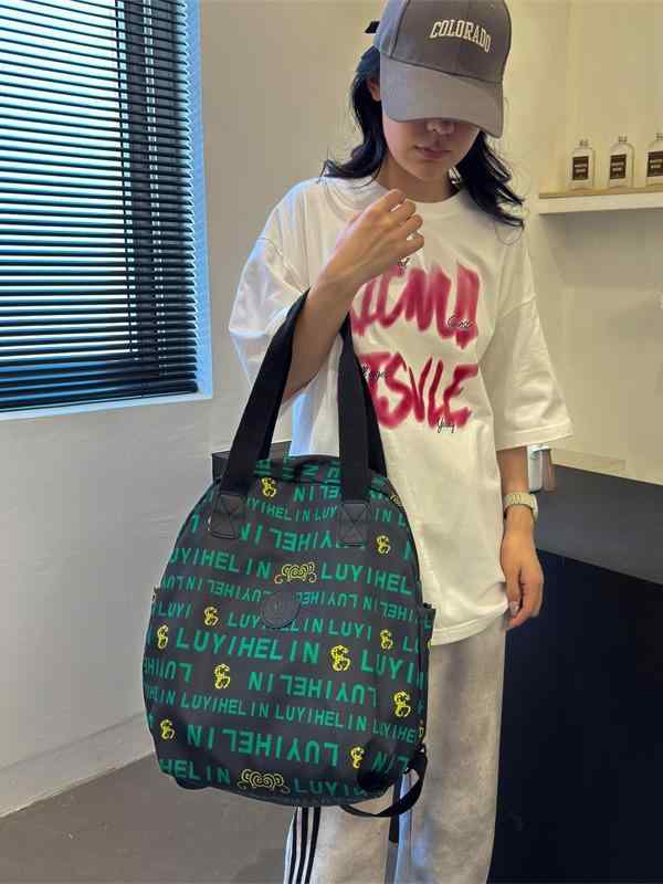 リュックサック レディース バックパック 女性用 トレンド ファッション おしゃれ 軽量 大容量 多機能 ..