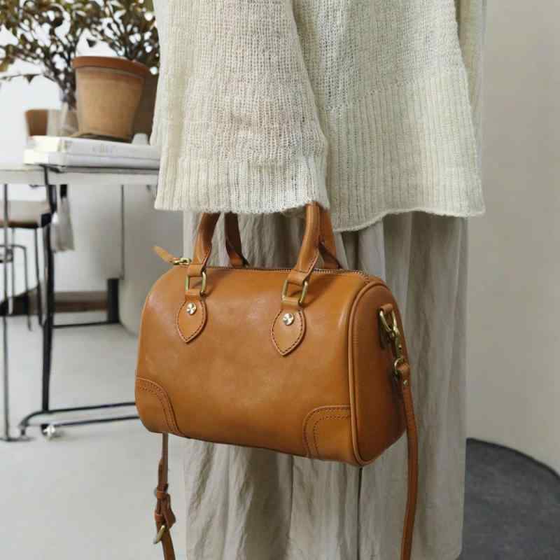 バッグ レディース 本革 牛革 トップグレイン ベジタブルタンニンレザー 手作り レトロ 個性的 ボスト..