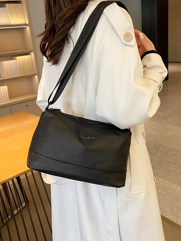 ショルダーバッグ 横型 スクエア ミニ ナイロン 大容量 軽量 多機能 防水 斜め掛け シンプル おしゃれ 韓国風 デイリーユース 普段使い 通勤 通学 鞄 グレー ブラック グリーン