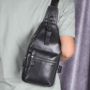 ボディバッグ メンズ 男性用 本革 牛革 高級感 スリングバッグ ワンショルダーバッグ ショルダーバッグ カジュアル スポーツ 撥水 耐摩耗 盗難防止 大容量 軽量 8インチタブレット収納 無地 バックル ブラック
