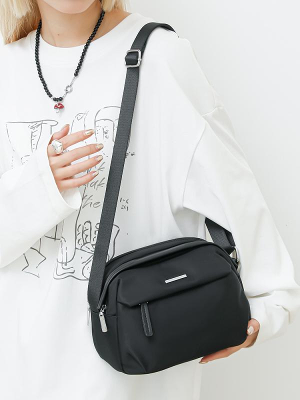 ショルダーバッグ レディース 斜め掛け ミニバッグ 鞄 オックスフォード素材 おしゃれ ファッション 万能 個性的 シンプル 通勤 普段使い 無地 スクエア型 ファスナー開閉 携帯ポケット付き ブラック カーキ