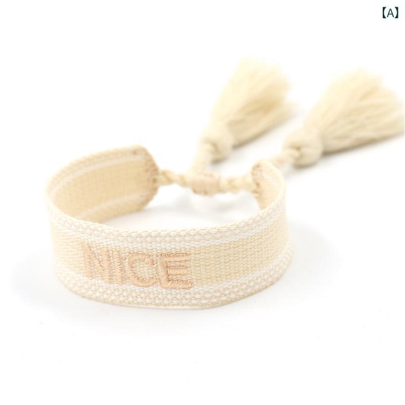 ブレスレット 男女兼用 手芸 タッセル 刺繍 ロゴ アルファベット ポリエステル カラフル 腕輪 アクセサリー カジュアル お祝い ギフト プレゼント 販促
