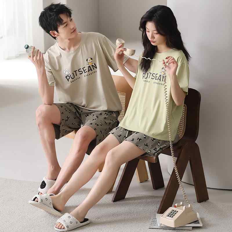 ・カテゴリ: パジャマ・主な素材: モダール・スタイル: プルオーバー・厚さ: ミディアム・生地厚さ: 181-200g/平米・ネックライン: クルーネック・袖丈: 五分袖・股下: ショートパンツ・機能: リラックス、通気性、睡眠、バスタイム、ルームウェア、涼感、快適、外出着用・シーン: アウトドア、ルームウェア、ホテル、ブライダル・サイズ展開: レディースM、レディースL、レディースXL、レディースXXL、メンズL、メンズXL、メンズXXL、メンズXXXL・テイスト: シンプルカジュアル