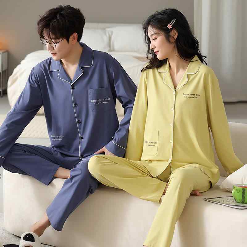 [&quot;・カテゴリ: パジャマ・主な素材: 綿・スタイル: カーディガン、シンプルカジュアル・厚さ: 適度 (181-200g/平米)・ネックライン: 襟付き、ポロネック・袖丈: 長袖・丈: 長ズボン・機能: カジュアル、通気性、睡眠、入浴、部屋着、涼感、快適、アウター着用可・適用シーズン: 夏、春、秋・適用シーン: アウトドア、自宅、ホテル、ウェディングフォトスタジオ・サイズ展開: レディースM、L、XL、XXL、メンズL、XL、XXL、XXXL・主な素材含有量: 95%-100%&quot;,&quot;・カテゴリ: パジャマ・主な素材: 綿・スタイル: カーディガン、シンプルカジュアル・厚さ: 適度 (181-200g/平米)・ネックライン: 襟付き、ポロネック・袖丈: 長袖・丈: 長ズボン・機能: カジュアル、通気性、睡眠、入浴、部屋着、涼感、快適、アウター着用可・適用シーズン: 夏、春、秋・適用シーン: アウトドア、自宅、ホテル、ウェディングフォトスタジオ・サイズ展開: レディースM、L、XL、XXL、メンズL、XL、XXL、XXXL・主な素材含有量: 95%-100%&quot;]