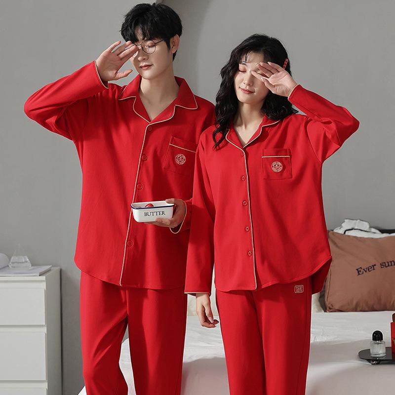 ・カテゴリ: セットアップ・主な素材: 綿100%・厚さ: 厚手・ネックライン: 襟付き/ポロネック・袖丈: 長袖・丈: 長パンツ・機能: リラックス、通気性、睡眠、入浴、伸縮性、部屋着、保温、涼感、快適、アウターとして着用可能・シーン: 部屋着、ホテル・温泉、結婚式撮影・サイズ展開: レディース M, L, XL, XXL、メンズ L, XXL, XXXL・スタイル: エレガント