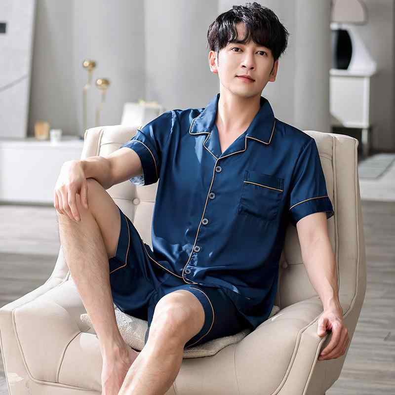 ・カテゴリ: セットアップ・スタイル: エレガント・主な素材: ポリエステル90%〜95%・生地: アイスシルク・厚さ: 薄手・ネックライン: 開襟・袖丈: 半袖・ボトムス丈: ショートパンツ・用途: カジュアル、ルームウェア、お出かけ着・着用シーズン: 春、夏、秋・シーン: アウトドア、おうち時間・サイズ展開: L, XL, 2XL, 3XL