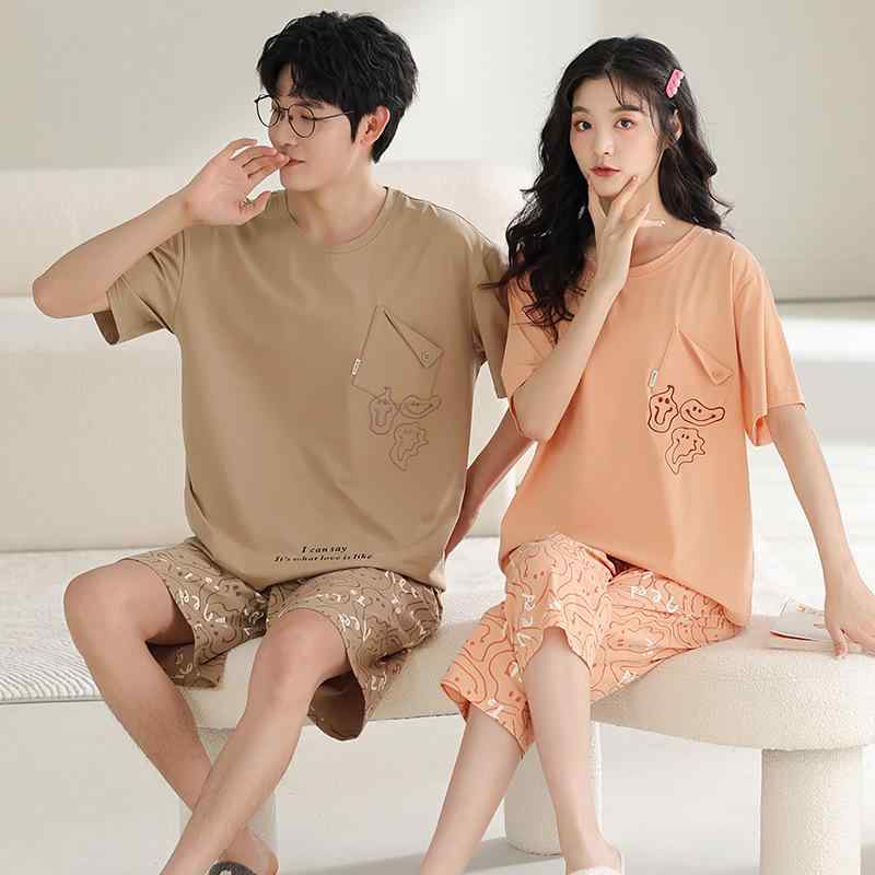 ・カテゴリ: セットアップ・主な素材: 綿95%-100%未満・スタイル: プルオーバー、シンプルカジュアル・厚さ: 適度 (141-160g/m²)・ネックライン: クルーネック・袖丈: 3分袖・丈: ショートパンツ・機能: リラックス、通気性、伸縮性、外出可能・シーン: アウトドア、部屋着・サイズ展開: M, L, XL, XXL, XXXL