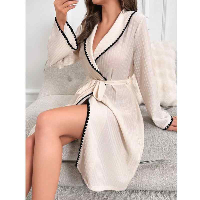 ルームウェア レディース 欧米スタイル 切り替えカラー 襟付き 紐ベルト付き 前開き 長袖 ロング丈 パ..