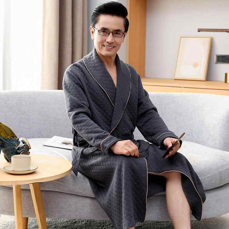バスローブ メンズ 男性用 長袖 綿100% コットン 厚手 あったか 中綿入り キルティング エアコットン 保温 暖かい 中高年 ナイトガウン パジャマ 部屋着 ルームウェア ロング丈 ゆったり 快適 秋冬 ガウン