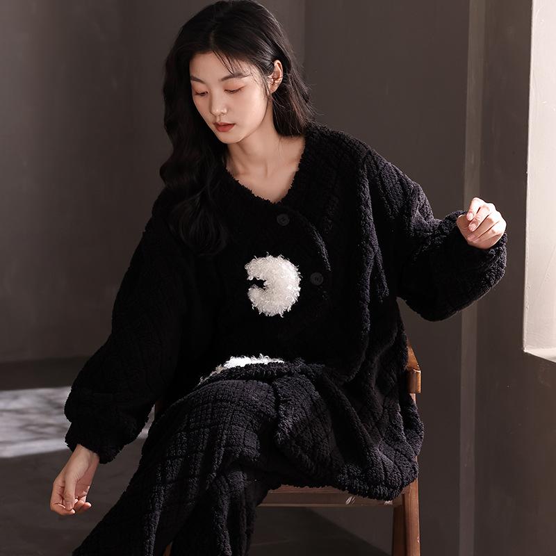 ルームウェア レディース 女性用 女の子 学生 パジャマ 部屋着 ナイトウェア 長毛ジャガードフリース 厚手 裏起毛 保温 あったか Vネック 長袖 長ズボン プルオーバー 上下セット セットアップ 高級感 快適 普段使い 秋冬春