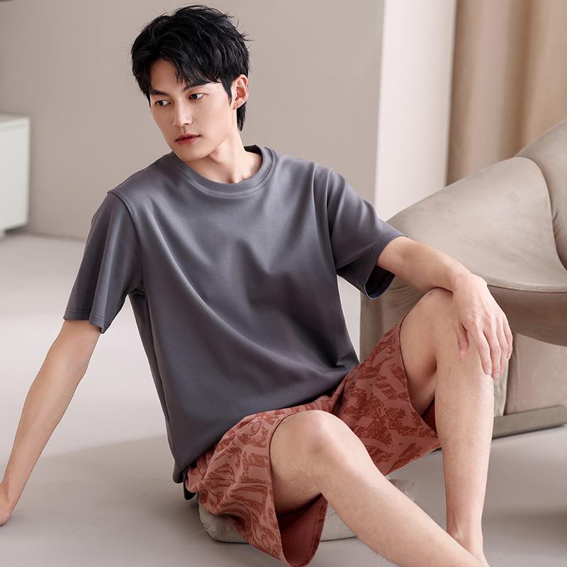 ・カテゴリ: セットアップ・スタイル: シンプルカジュアル・主な素材: モダール 80%〜90%・ネックライン: クルーネック・袖丈: 3分袖・パンツ丈: ショート丈・厚さ: 通常・機能: リラックス、睡眠、部屋着、快適、アウター可・シーズン: 夏、春、秋・適用シーン: アウトドア、部屋着・サイズ展開: L, XL, 2XL, 3XL