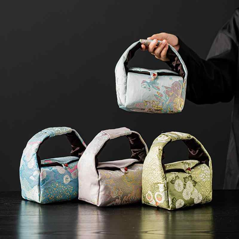 茶器収納バッグ 新中華風 厚手 アウトドア 携帯 持ち運び 急須 茶碗2点 お茶セット 布製ポーチ 丈夫 旅..