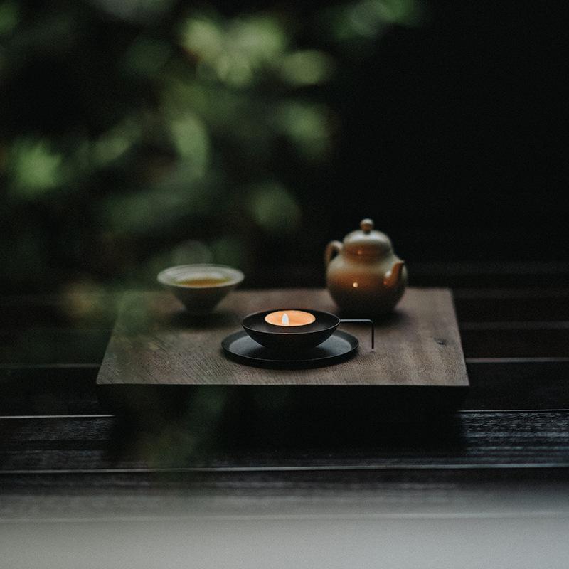 キャンドルホルダー 燭台 アイアン製 和風 レトロ オイルランプスタンド アンティーク調 置物 オブジェ..