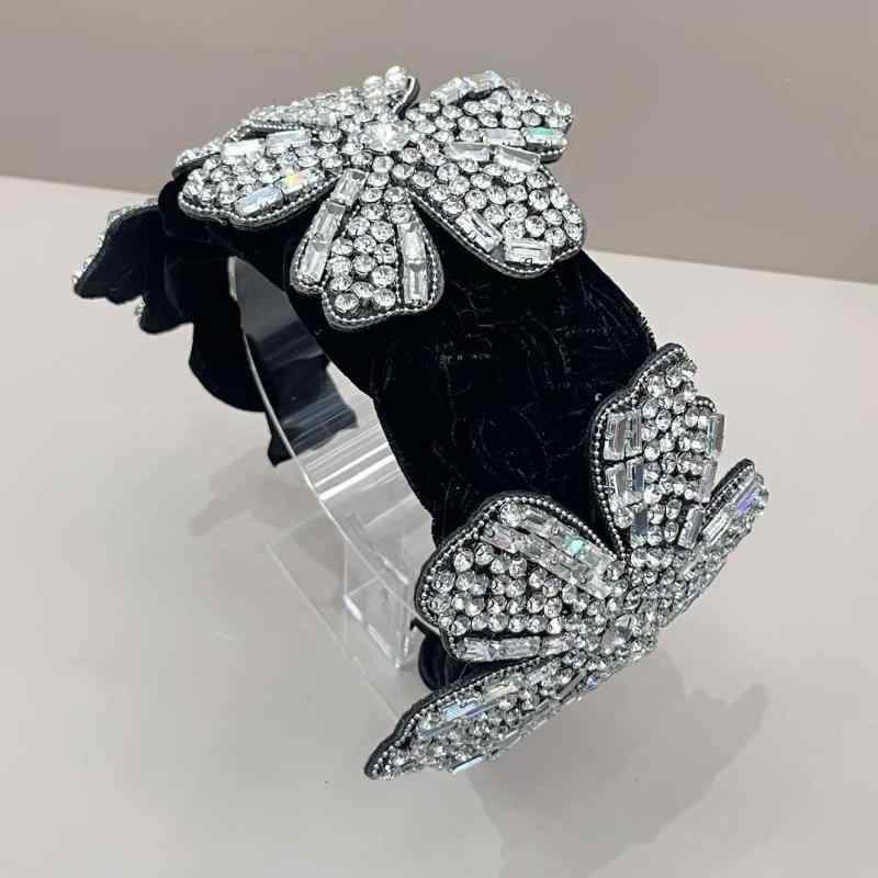 カチューシャ レディース 欧米風 ワイド 幅広 花 フラワー ラインストーン ベルベット ツイスト ライトラグジュアリー 重厚感 頭頂部ボリュームアップ 白髪隠し ヘアバンド 髪飾り(x2)