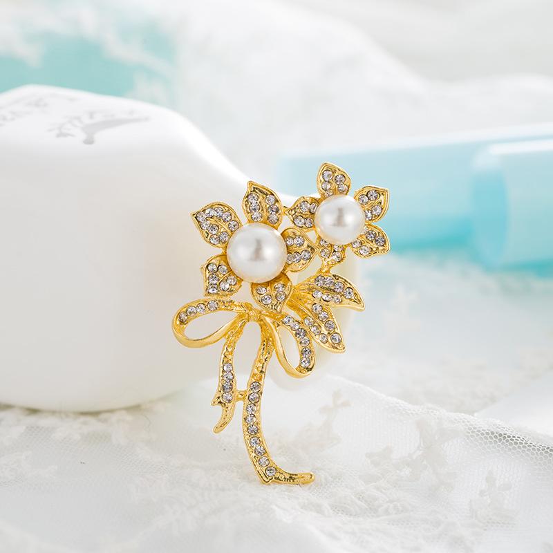 ブローチ カップル用 欧米風 高級感 クリスマス ギフト プレゼント パール パール ラインストーン クリ..