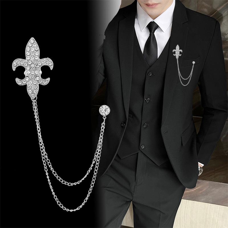 ブローチ メンズ 男性用 韓国風 おしゃれ 勲章風 ミリタリー風 ラインストーン装飾 チェーン タッセル ..