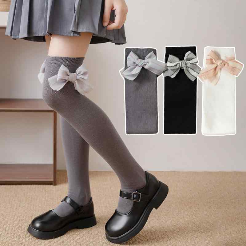 靴下 キッズ 女の子 縦縞 ストライプ リボン 蝶結び ニーハイ オーバーニー丈 春秋 綿混 コットン かわ..