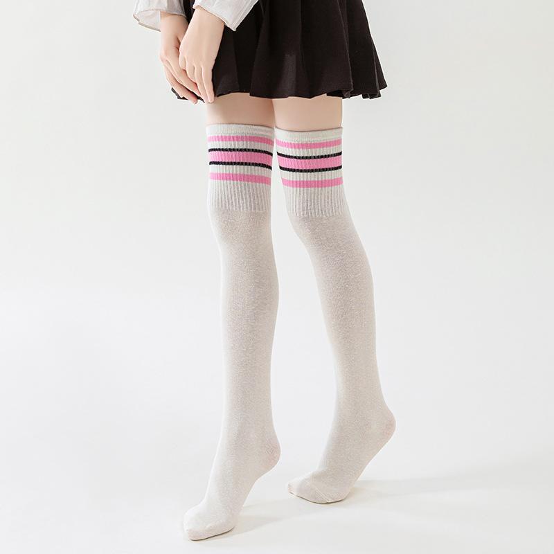靴下 女の子 キッズ 春秋 綿 コットン 通気性 スポーティー ストライプ ボーダー スクール風 プレッピー オーバーニーソックス ピンク グリーン ブルー ブラック ネオンカラー