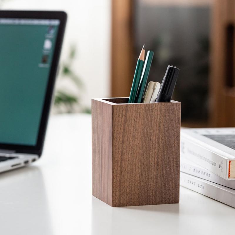 ペン立て ウォールナット 無垢材 おしゃれ 木製 デスクオーガナイザー 小物入れ 卓上収納 オフィス 文房具 筆立て 天然木 スタイリッシュ シンプル ブラウン