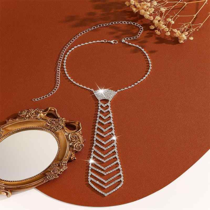 ネクタイピン 男女兼用 ラインストーン クリスタル 矢印形 アローデザイン タイピン ラペルピン ブロー..