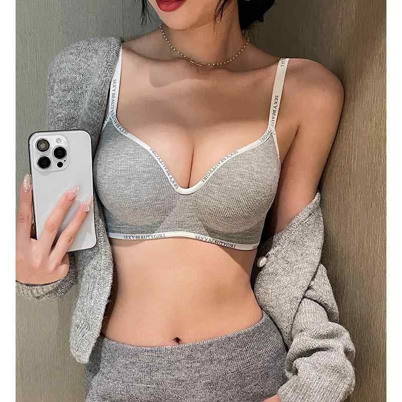 ブラジャー レディース ノンワイヤー 谷間メイク 小胸 美胸 シームレス ソフトサポート リフトアップ 副乳カバー 美背 吸湿速乾 通気性 3/4カップ 薄手モールド ロゴデザイン ナイロン