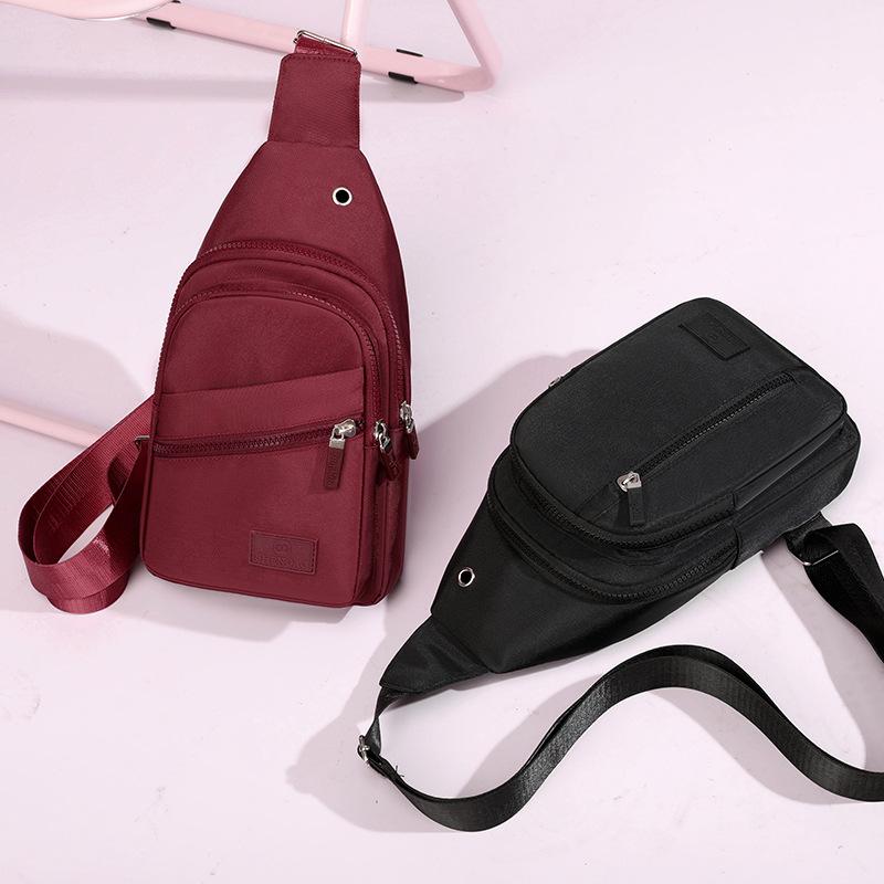 バッグ レディース ボディバッグ ワンショルダー 斜めがけ ミニバッグ 韓国スタイル ファッション カジュアル スポーティー 軽量 オックスフォード生地 旅行 普段使い