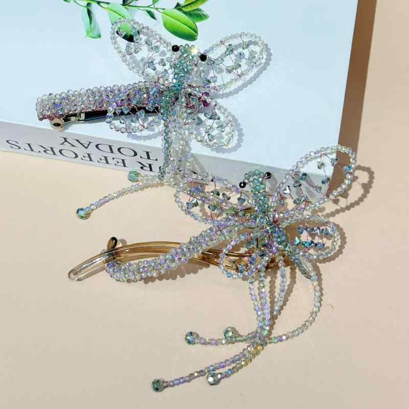 ヘアアクセサリー レディース 軽やか 上品 ハンドメイド クリスタル タッセル トンボ モチーフ 高級感 ..