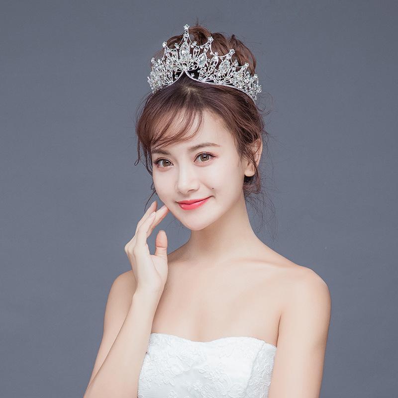 ティアラ レディース プリンセス 王冠デザイン 大ぶり クリスタル 花嫁 ブライダル ウェディング 結婚式 披露宴 二次会 パーティー フォーマル 華やか ヘアアクセサリー シルバー