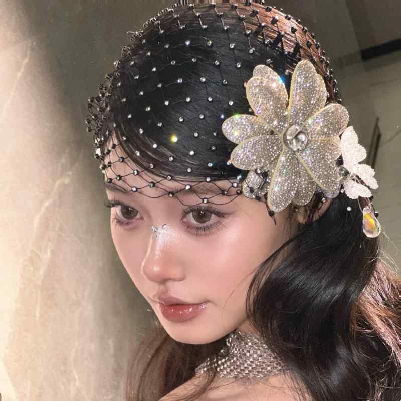 ヘッドドレス レディース フレンチスタイル エレガント 上品 ラインストーン フラワー ブライダル ウェ..