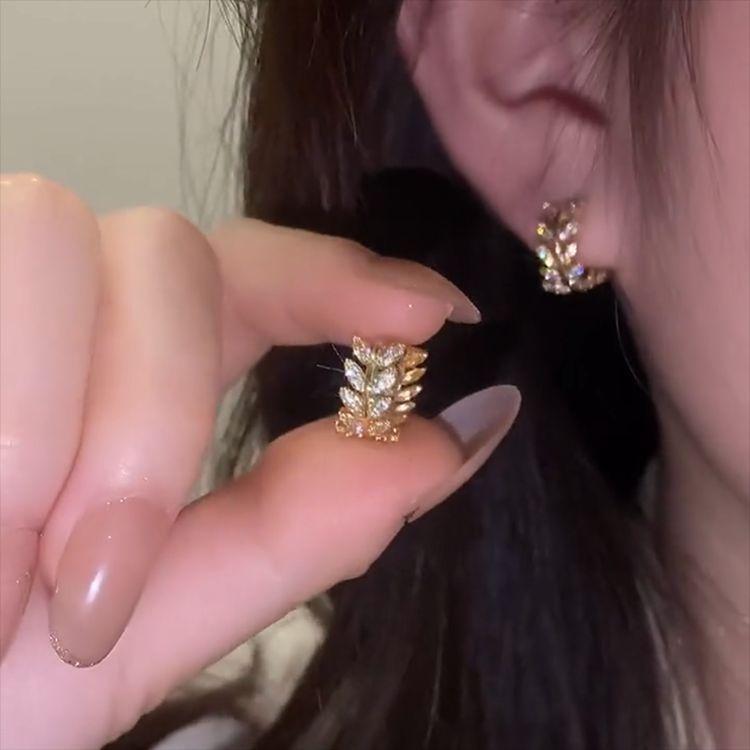 ピアス イヤリング レディース マイクロパヴェ ジルコニア リーフモチーフ 繊細 上品 フェミニン かわ..